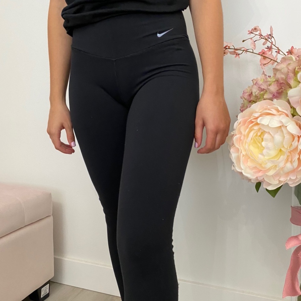 Nike dri-fit black mesh leggings